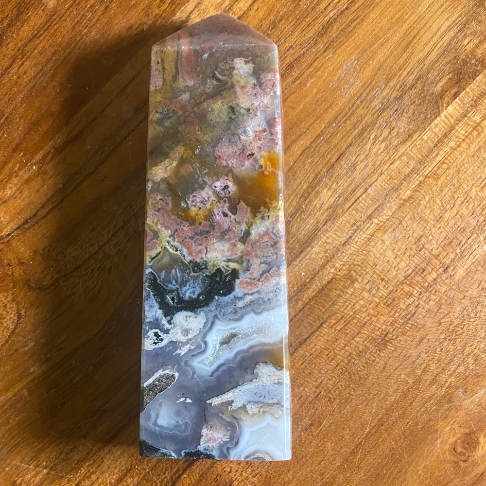 Monet Agate Crystal Tower